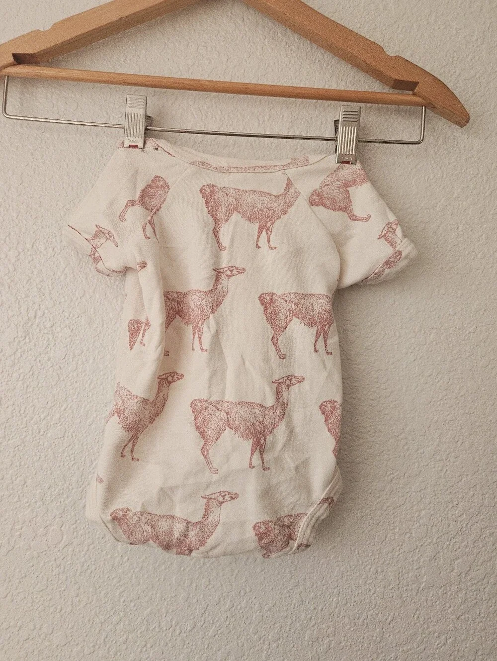 kate quinn 100% organic cotton short sleeve onesie , 3 - 6 months